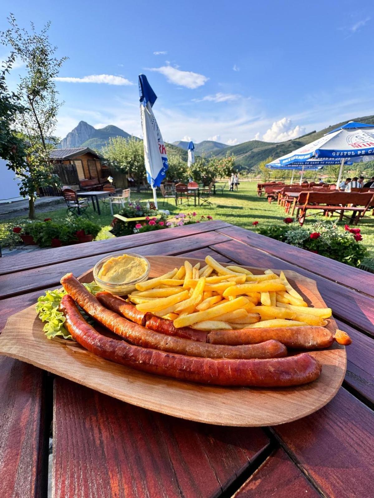 Bodrogeni Căsuțe Hotel Poiana Aiudului Exterior foto