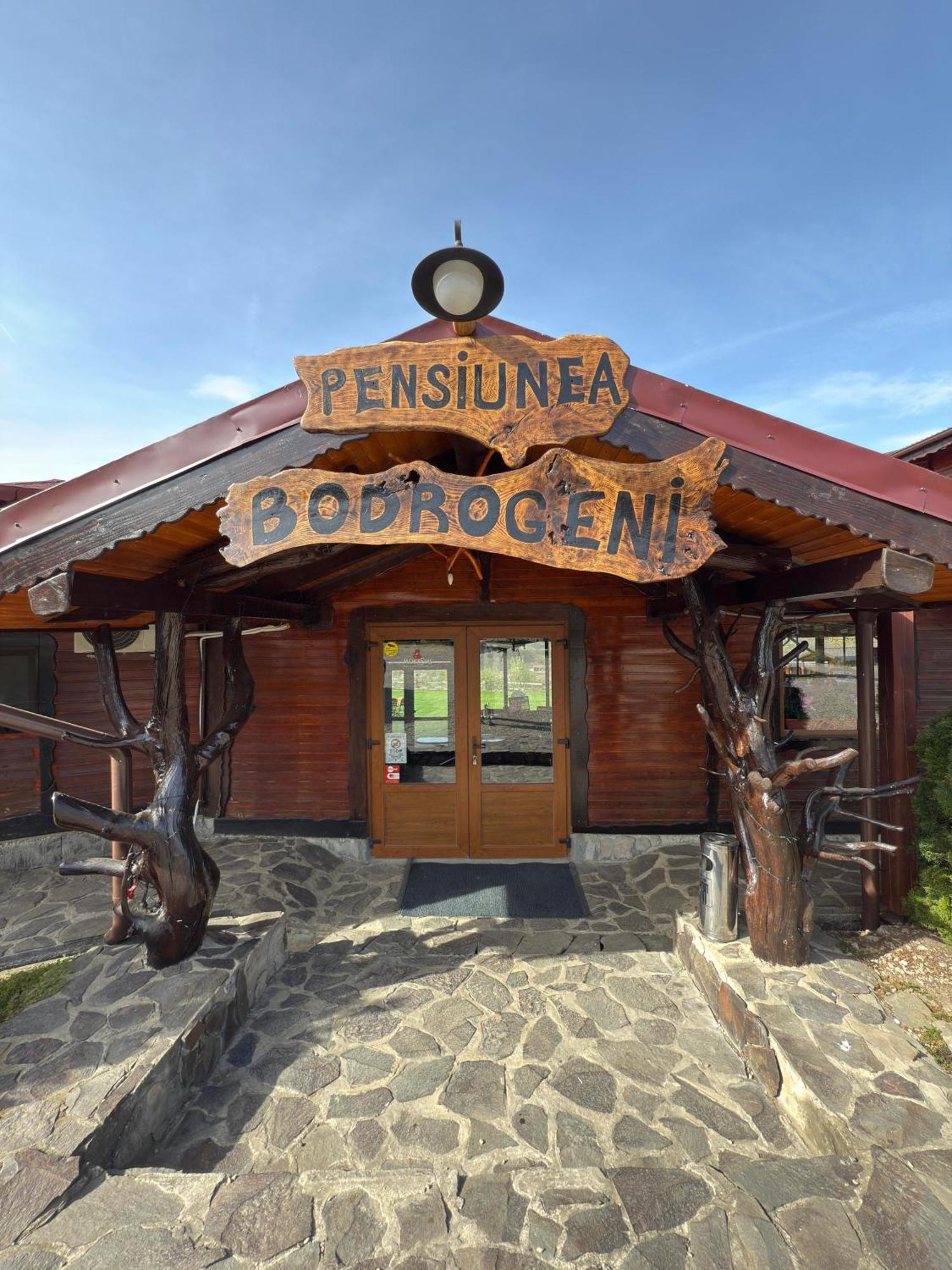 Bodrogeni Căsuțe Hotel Poiana Aiudului Exterior foto